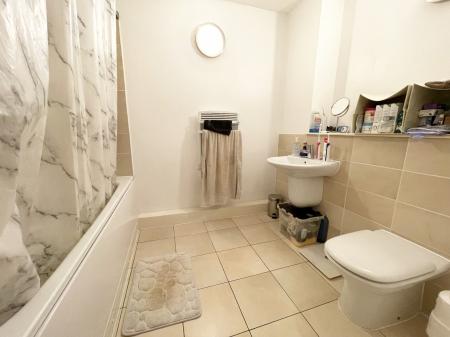 2 bedroom Flat to let in Rutland Street, City Centre, Leicester, LE1