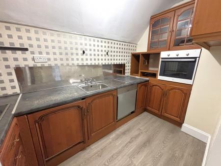 2 bedroom Flat to let in London Road, Leicester, LE2