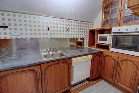 2 bedroom Flat to let in London Road, Leicester, LE2