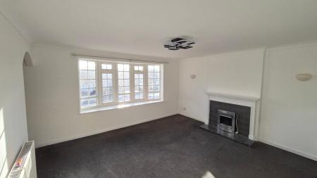 2 bedroom Maisonette to let in Wollaton Road, Wollaton, Nottingham, NG8