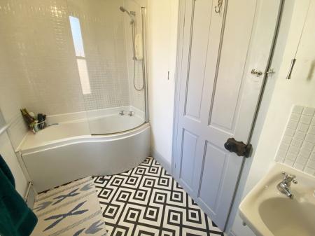 5 bedroom Terraced House to let in Tichborne Street, Leicester, LE2