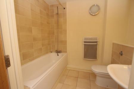 1 bedroom Flat to let in Rutland St, City Centre, Leicester, LE1