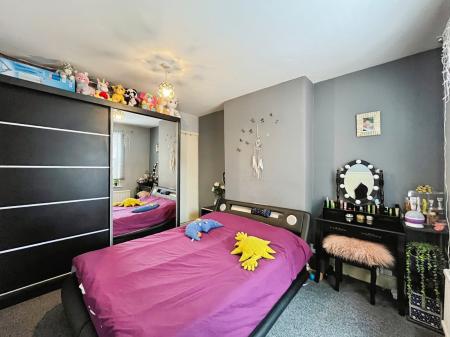2 bedroom Terraced House for sale in Repton Street, Leicester, LE3