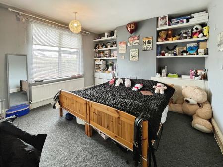 2 bedroom Terraced House for sale in Repton Street, Leicester, LE3