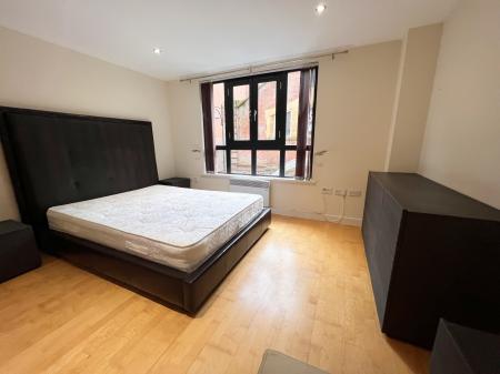 1 bedroom Studio flat to let in Zenith Building, City Centre, Leicester, LE1