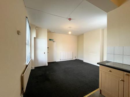 1 bedroom Flat to let in Lower Hastings Street, Leicester, LE1