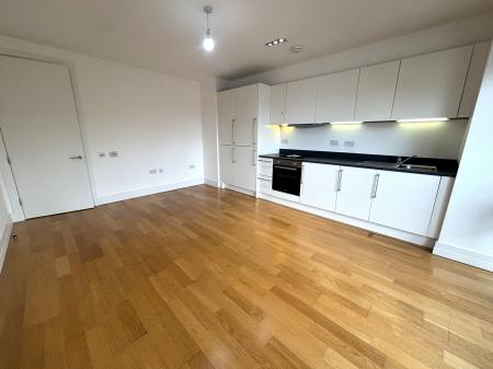 2 bedroom Flat to let in Elbow Lane, City Centre, Leicester, LE1