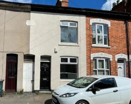 2 bedroom Terraced House to let in Richmond Road, Aylestone, Leicester, LE2