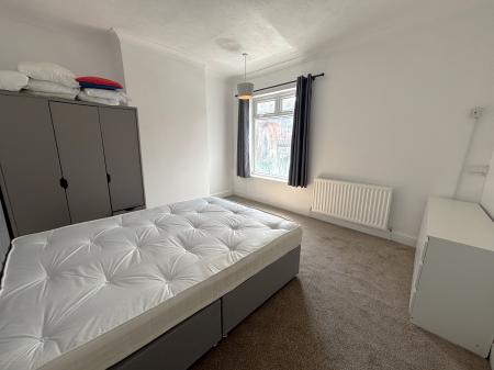 2 bedroom Terraced House to let in Richmond Road, Aylestone, Leicester, LE2