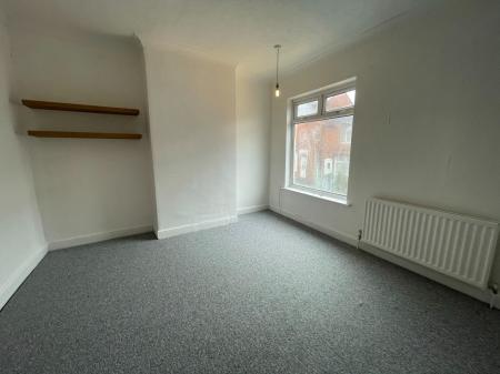 2 bedroom Terraced House to let in Richmond Road, Aylestone, Leicester, LE2