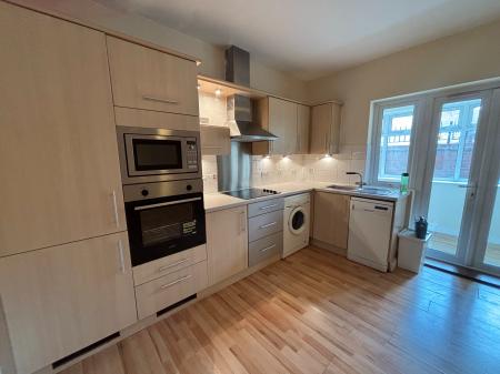 3 bedroom Terraced House to let in Princess Road East, City Centre, Leicester, LE1