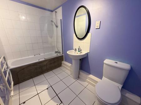 3 bedroom Terraced House to let in Princess Road East, City Centre, Leicester, LE1