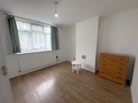3 bedroom Semi-detached house to let in Saffron Lane, Aylestone, Leicester, LE2