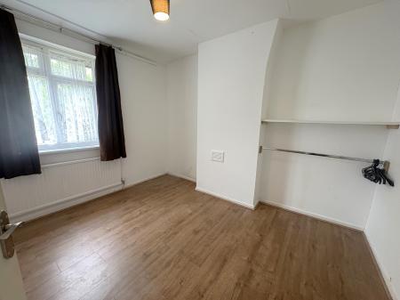3 bedroom Semi-detached house to let in Saffron Lane, Aylestone, Leicester, LE2