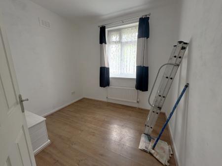 3 bedroom Semi-detached house to let in Saffron Lane, Aylestone, Leicester, LE2
