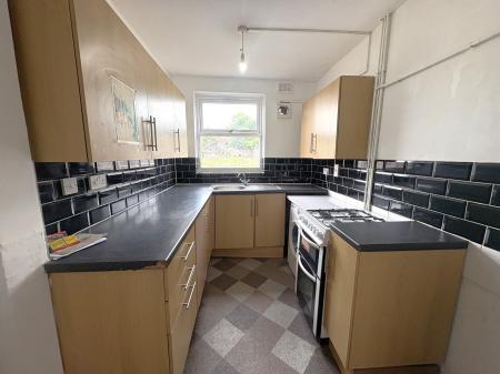 3 bedroom Semi-detached house to let in Saffron Lane, Aylestone, Leicester, LE2