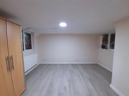 1 bedroom Flat to let in London Road, Clarendon Park, Leicester, LE2