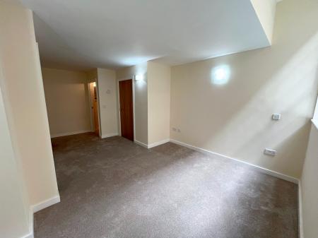2 bedroom Flat to let in Rutland St, City Centre, Leicester, LE1