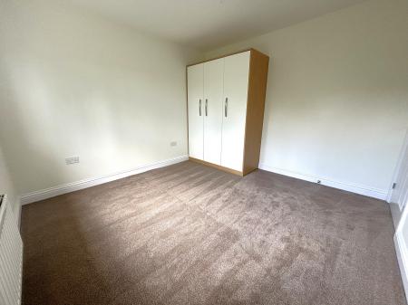 4 bedroom Detached house to let in Harrow Place, Knighton, Leicester, LE2