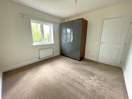 4 bedroom Detached house to let in Harrow Place, Knighton, Leicester, LE2