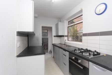 3 bedroom Terraced House to let in Knighton Fields Road East, Knighton, Leicester, LE2