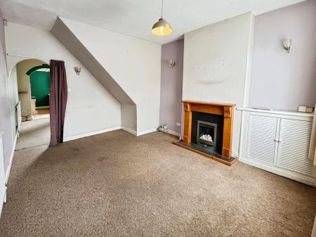 2 bedroom Terraced House for sale in Wordsworth Road, Knighton Fields, Leicester, LE2