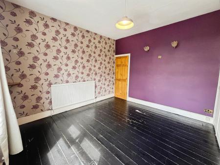 2 bedroom Terraced House for sale in Wordsworth Road, Knighton Fields, Leicester, LE2