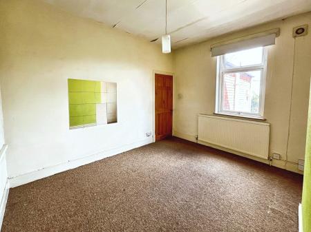2 bedroom Terraced House for sale in Wordsworth Road, Knighton Fields, Leicester, LE2