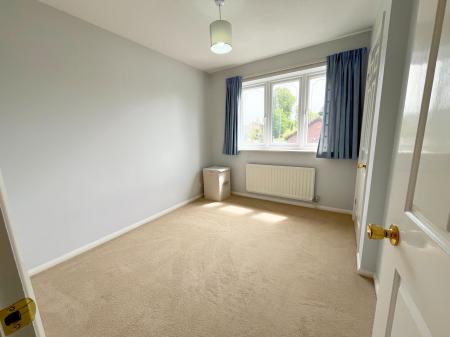 4 bedroom Detached house for sale in Camelot Way, Narborough, LE19