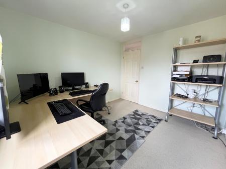 4 bedroom Detached house for sale in Camelot Way, Narborough, LE19