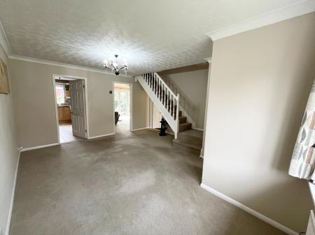 4 bedroom Detached house for sale in Camelot Way, Narborough, LE19