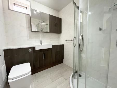 1 bedroom Flat to let in Herle Walk, Braunstone, LE3