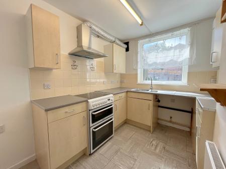 1 bedroom Flat to let in Herle Walk, Braunstone, LE3