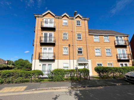 Strathern Road,, Leicester, LE3