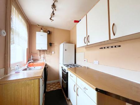 2 bedroom Terraced House to let in Western Road, Leicester, LE3