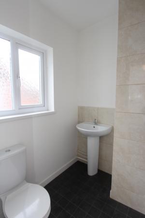 1 bedroom Flat to let in Aylestone Road, Aylestone, Leicester, LE2