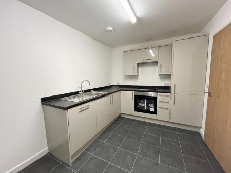 2 bedroom Flat to let in Rutland Street, City Centre, Leicester, LE1