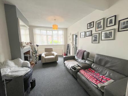 3 bedroom Semi-detached house to let in Aylestone Road, Aylestone, Leicester, LE2