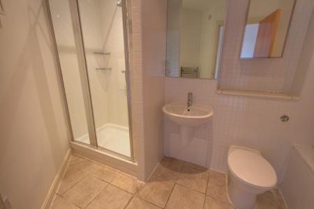 2 bedroom Flat to let in Bath Lane, City Centre, Leicester, LE3