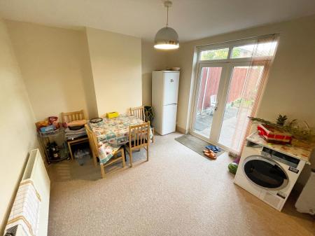 3 bedroom Terraced House to let in Mortimer Way, Braunstone, LE3