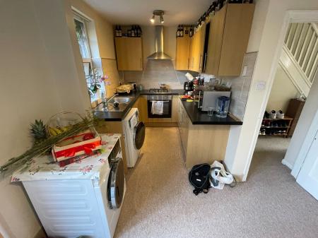 3 bedroom Terraced House to let in Mortimer Way, Braunstone, LE3