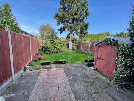 3 bedroom Terraced House to let in Mortimer Way, Braunstone, LE3