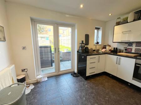 2 bedroom Detached house to let in Hampshire Road, Aylestone, Leicester, LE2