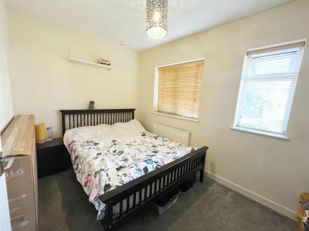 2 bedroom Detached house to let in Hampshire Road, Aylestone, Leicester, LE2