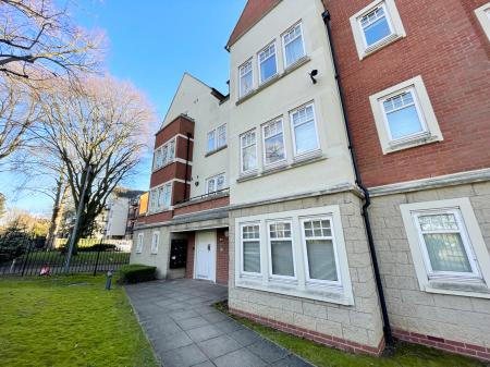 Knighton Park Road, Clarendon Park, Leicester, LE2