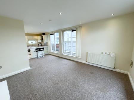 2 bedroom Flat to let in Watkin Road, Freemens Meadow, Leicester, LE2