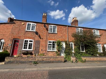 Main Street, Wigston, LE18