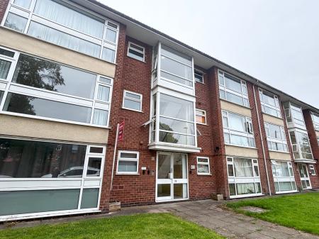 Avenue Road, Clarendon Park, Leicester, LE2