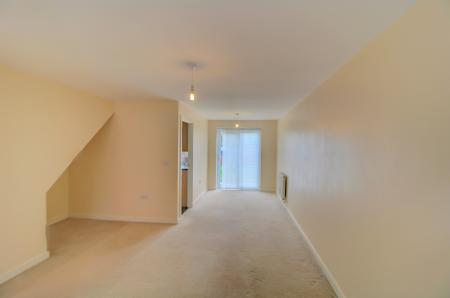 3 bedroom Town house to let in Thistley Close, Thorpe Astley, Leicester, LE3