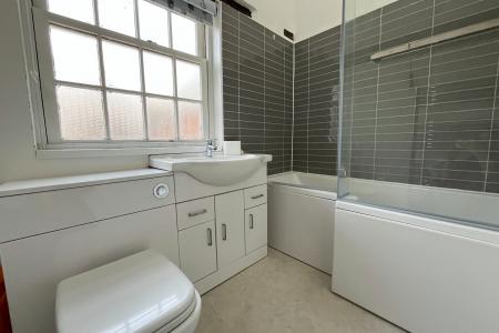 1 bedroom House share to let in Highcross Street, City Centre, Leicester, LE1